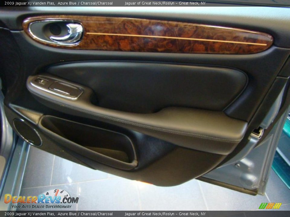 2009 Jaguar XJ Vanden Plas Azure Blue / Charcoal/Charcoal Photo #23
