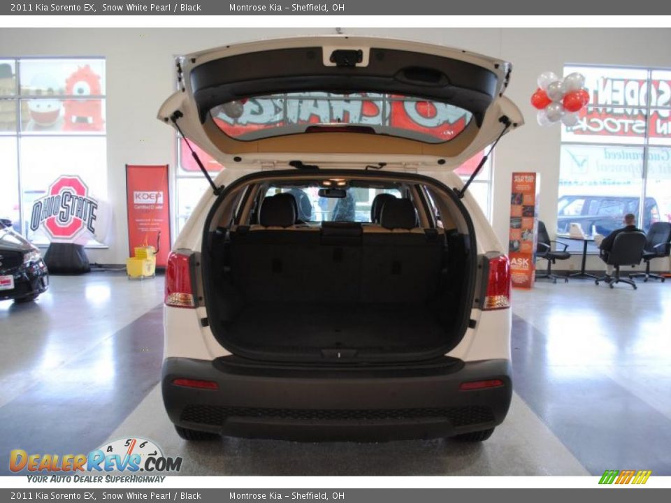 2011 Kia Sorento EX Snow White Pearl / Black Photo #26