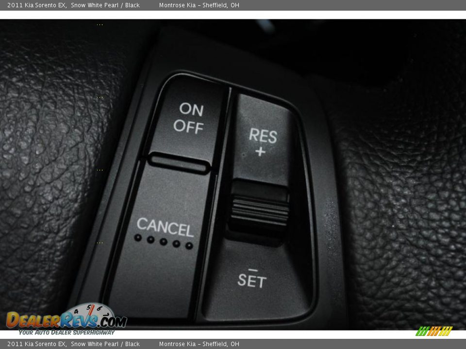 2011 Kia Sorento EX Snow White Pearl / Black Photo #34