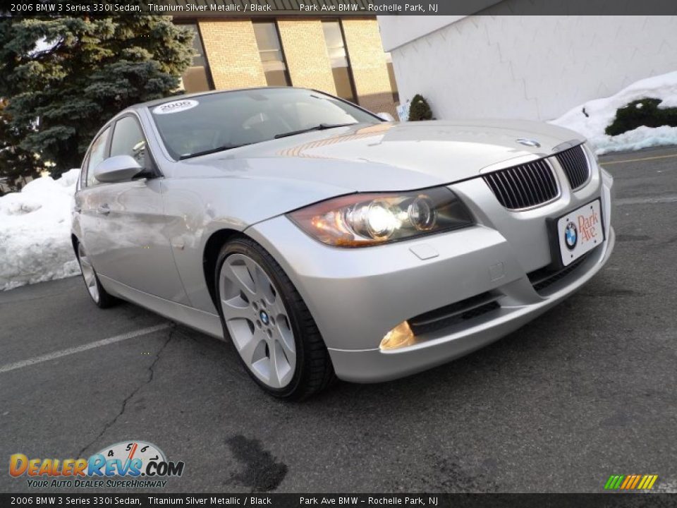 2006 BMW 3 Series 330i Sedan Titanium Silver Metallic / Black Photo #2