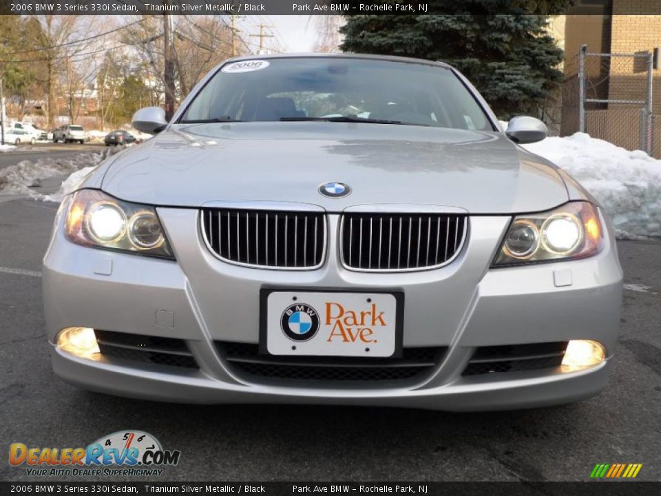2006 BMW 3 Series 330i Sedan Titanium Silver Metallic / Black Photo #4