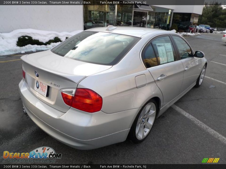 2006 BMW 3 Series 330i Sedan Titanium Silver Metallic / Black Photo #15