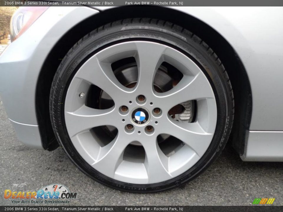 2006 BMW 3 Series 330i Sedan Titanium Silver Metallic / Black Photo #21