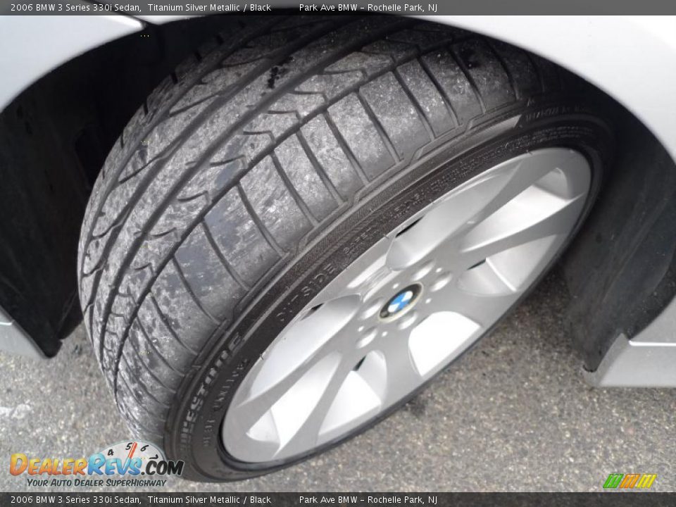 2006 BMW 3 Series 330i Sedan Titanium Silver Metallic / Black Photo #23