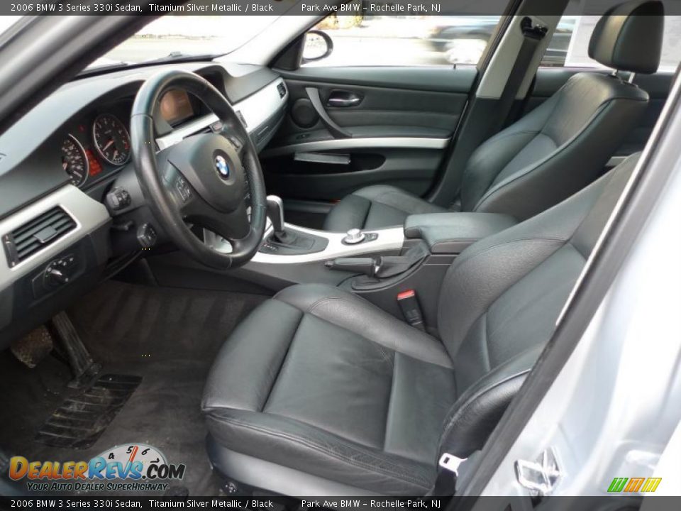 2006 BMW 3 Series 330i Sedan Titanium Silver Metallic / Black Photo #28