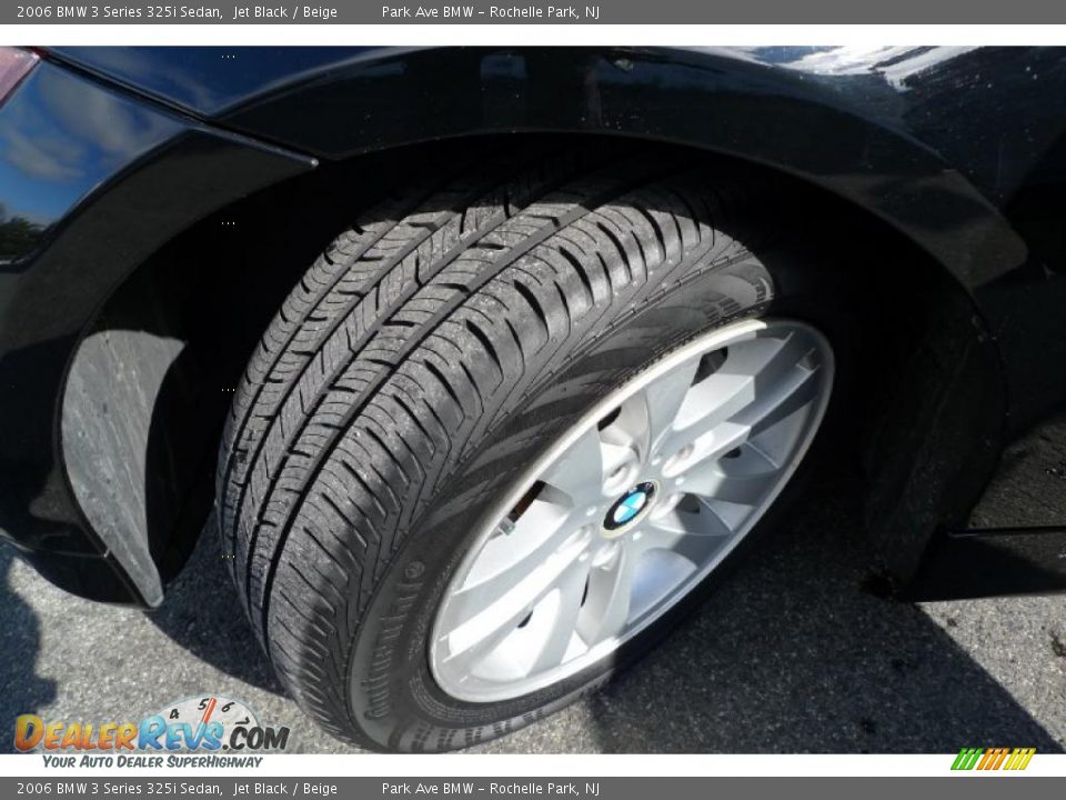 2006 BMW 3 Series 325i Sedan Jet Black / Beige Photo #20