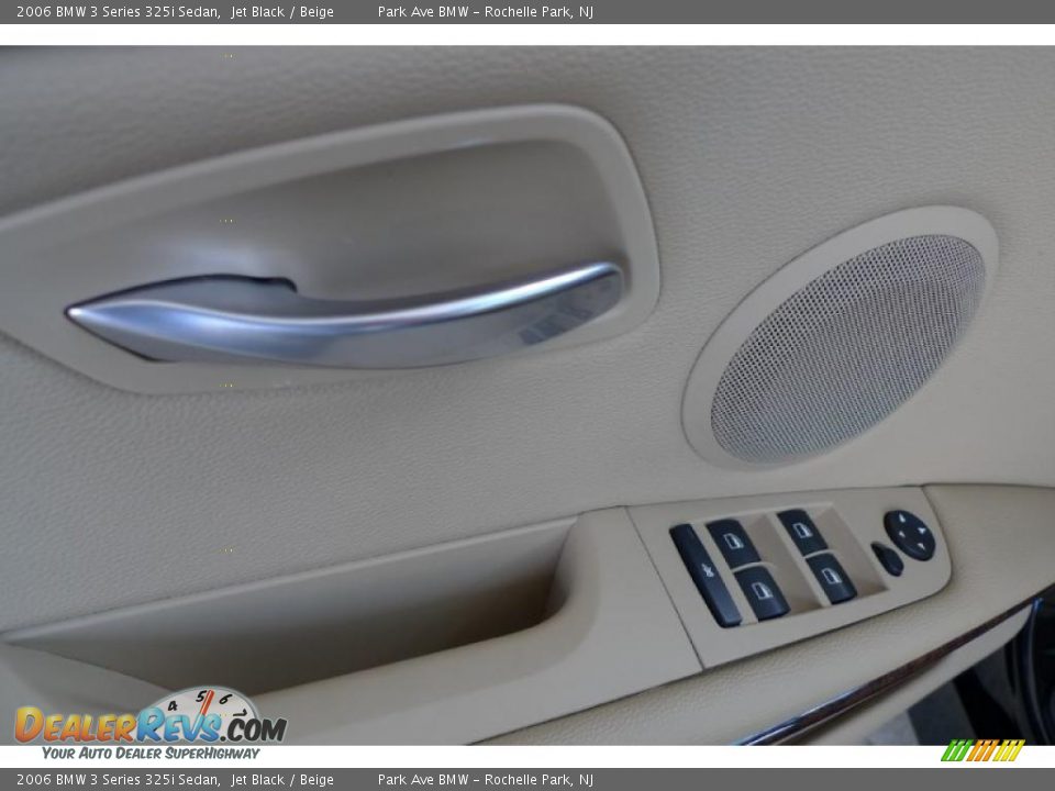 2006 BMW 3 Series 325i Sedan Jet Black / Beige Photo #28