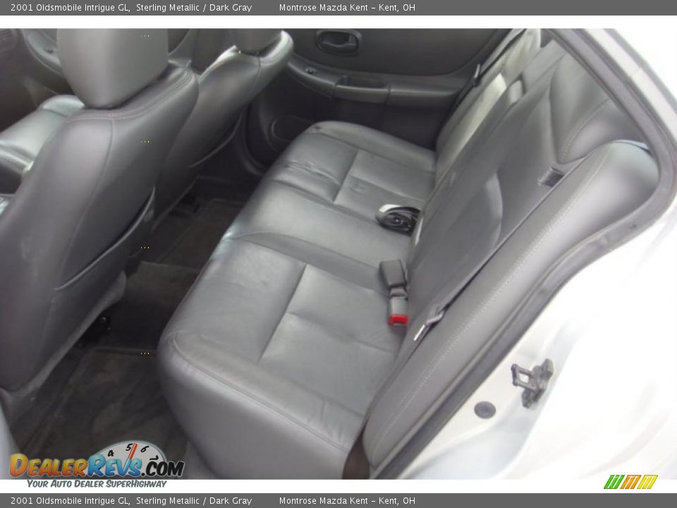2001 Oldsmobile Intrigue GL Sterling Metallic / Dark Gray Photo #3