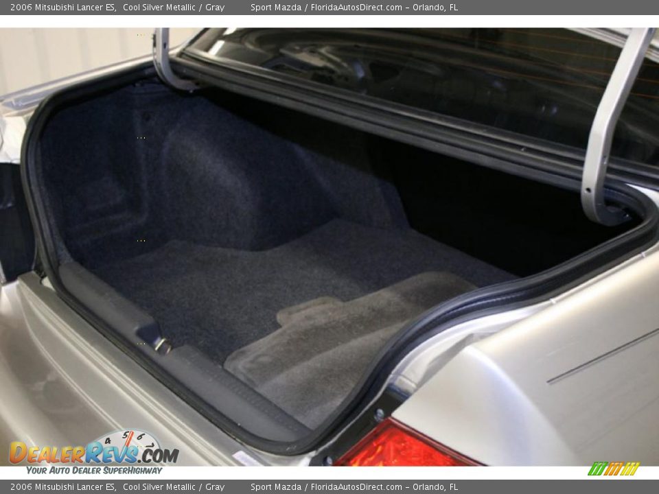 2006 Mitsubishi Lancer ES Cool Silver Metallic / Gray Photo #11