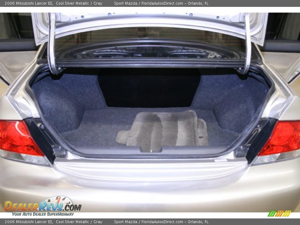 2006 Mitsubishi Lancer ES Cool Silver Metallic / Gray Photo #12