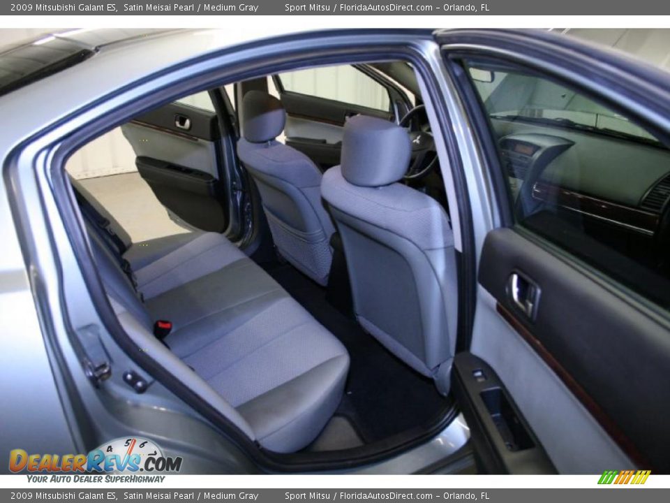 2009 Mitsubishi Galant ES Satin Meisai Pearl / Medium Gray Photo #10