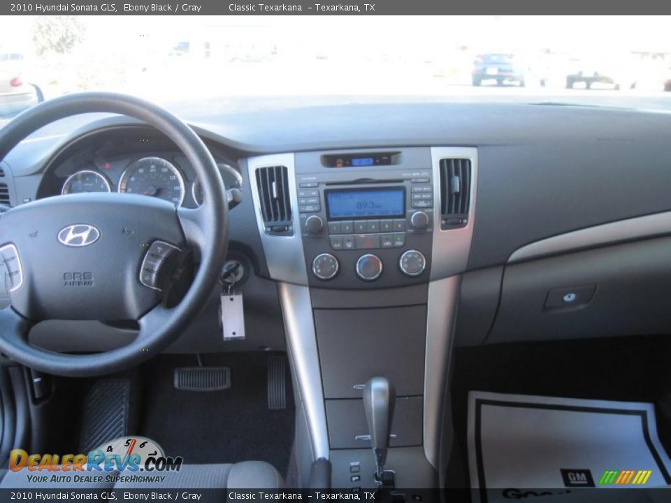 2010 Hyundai Sonata GLS Ebony Black / Gray Photo #11