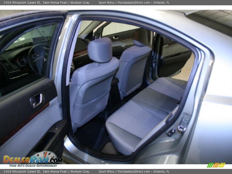 2009 Mitsubishi Galant ES Satin Meisai Pearl / Medium Gray Photo #13