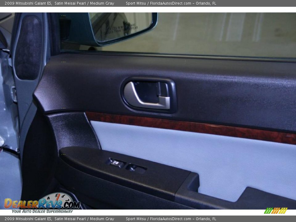 2009 Mitsubishi Galant ES Satin Meisai Pearl / Medium Gray Photo #21