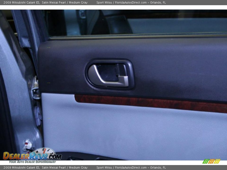 2009 Mitsubishi Galant ES Satin Meisai Pearl / Medium Gray Photo #23