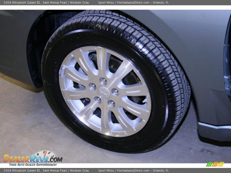 2009 Mitsubishi Galant ES Satin Meisai Pearl / Medium Gray Photo #28