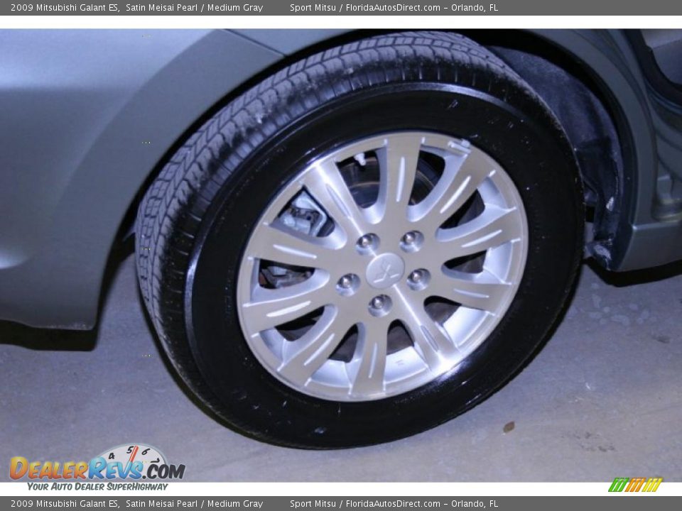 2009 Mitsubishi Galant ES Satin Meisai Pearl / Medium Gray Photo #30