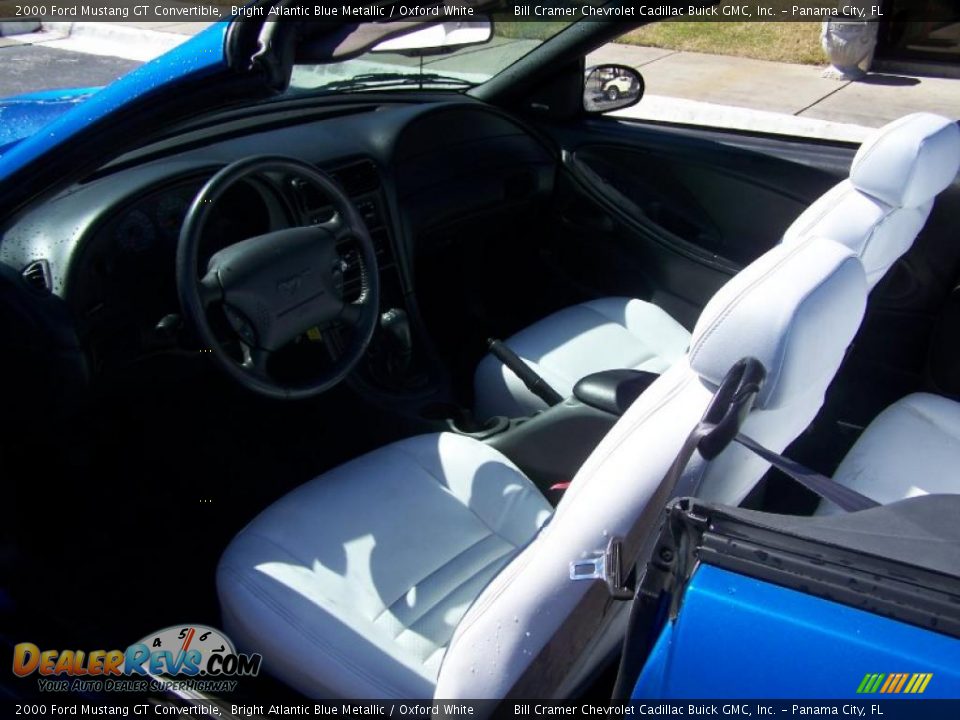 2000 Ford Mustang GT Convertible Bright Atlantic Blue Metallic / Oxford White Photo #6