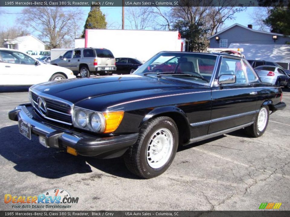 1985 Mercedes-Benz SL Class 380 SL Roadster Black / Grey Photo #1