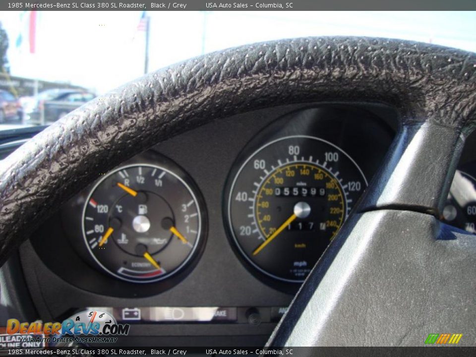 1985 Mercedes-Benz SL Class 380 SL Roadster Black / Grey Photo #6