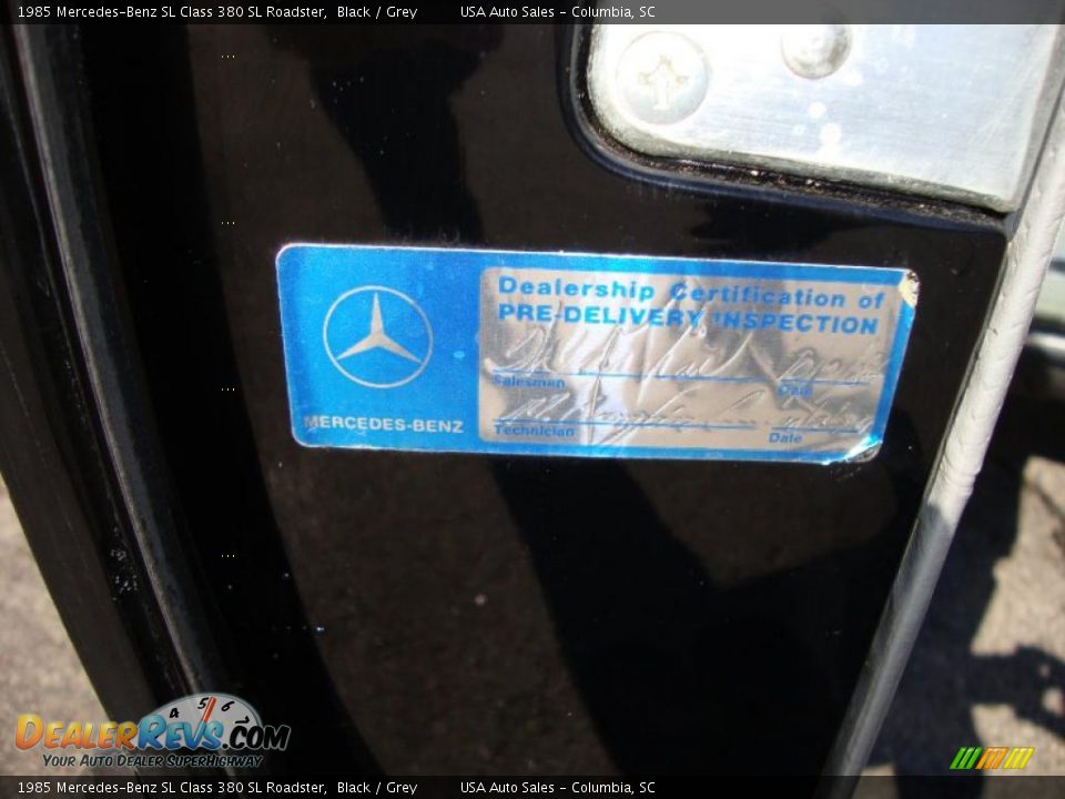 1985 Mercedes-Benz SL Class 380 SL Roadster Black / Grey Photo #12