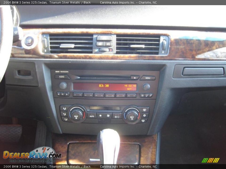 2006 BMW 3 Series 325i Sedan Titanium Silver Metallic / Black Photo #13