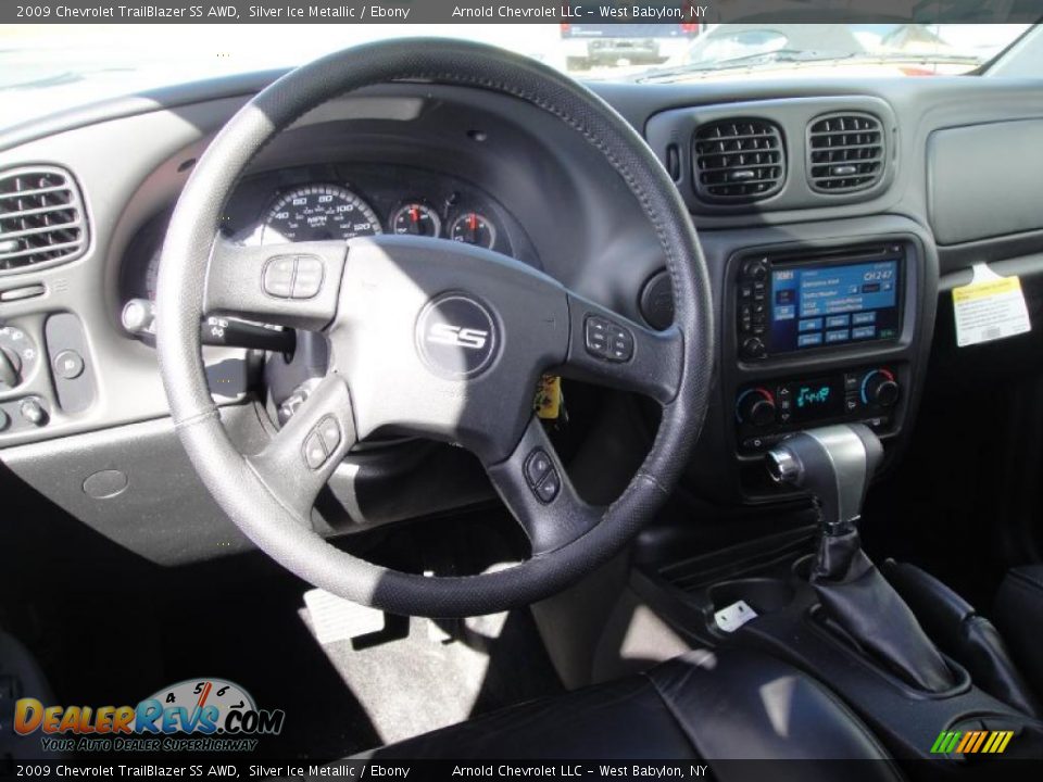 2009 Chevrolet TrailBlazer SS AWD Silver Ice Metallic / Ebony Photo #11