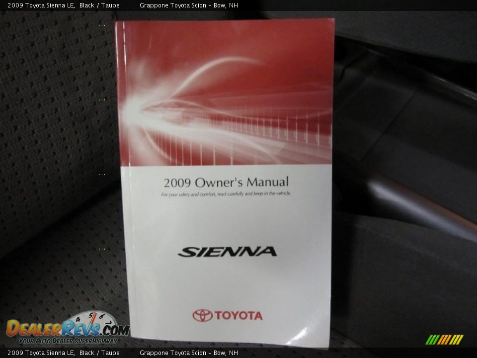 2009 Toyota Sienna LE Black / Taupe Photo #9