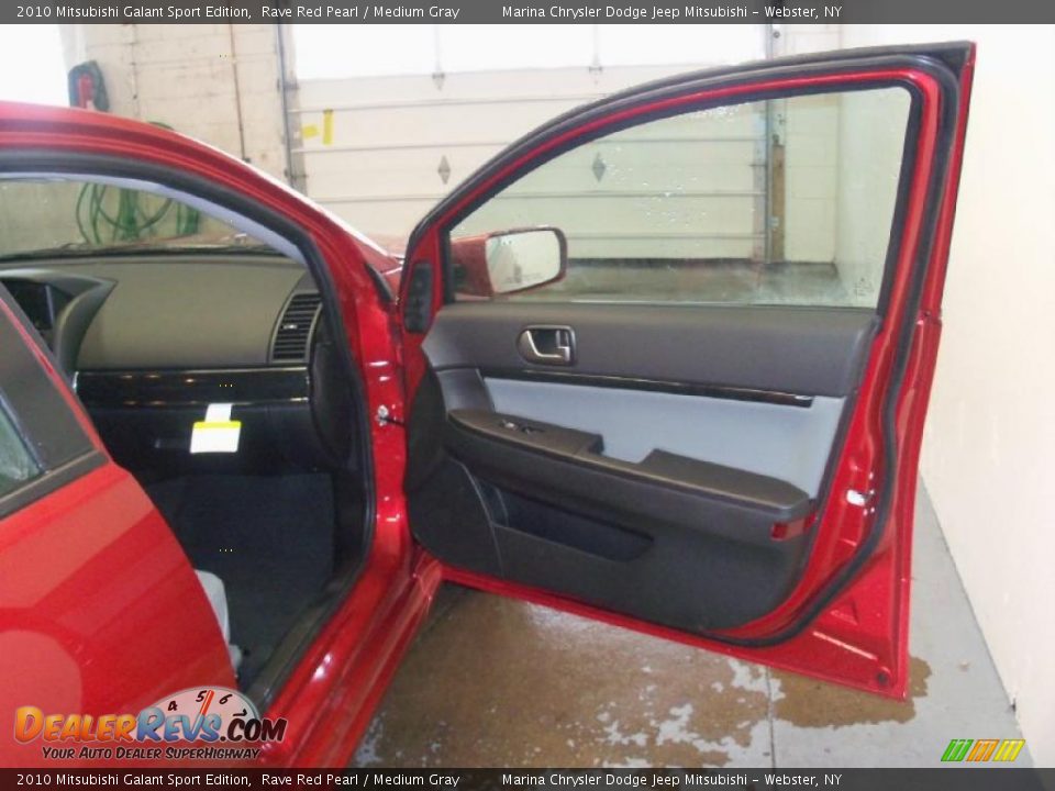 2010 Mitsubishi Galant Sport Edition Rave Red Pearl / Medium Gray Photo #22