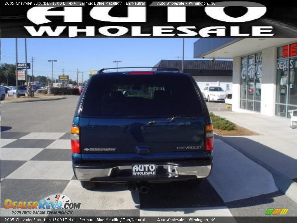 2005 Chevrolet Suburban 1500 LT 4x4 Bermuda Blue Metallic / Tan/Neutral Photo #3