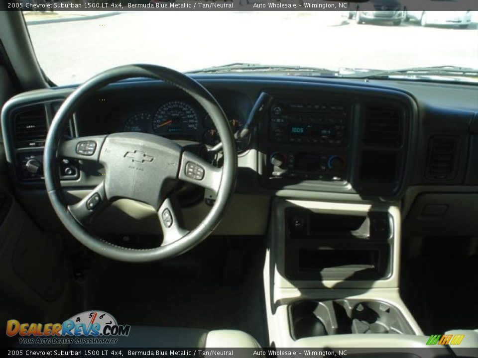 2005 Chevrolet Suburban 1500 LT 4x4 Bermuda Blue Metallic / Tan/Neutral Photo #9