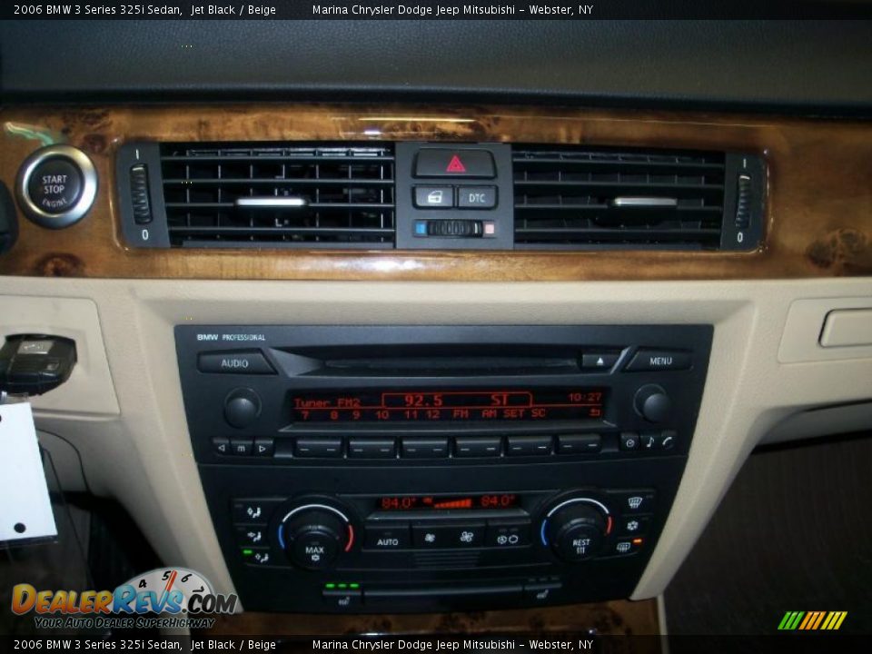 2006 BMW 3 Series 325i Sedan Jet Black / Beige Photo #4