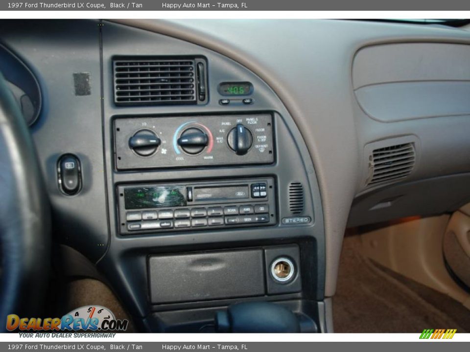 1997 Ford Thunderbird LX Coupe Black / Tan Photo #20