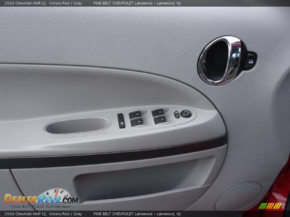 2009 Chevrolet HHR LS Victory Red / Gray Photo #11