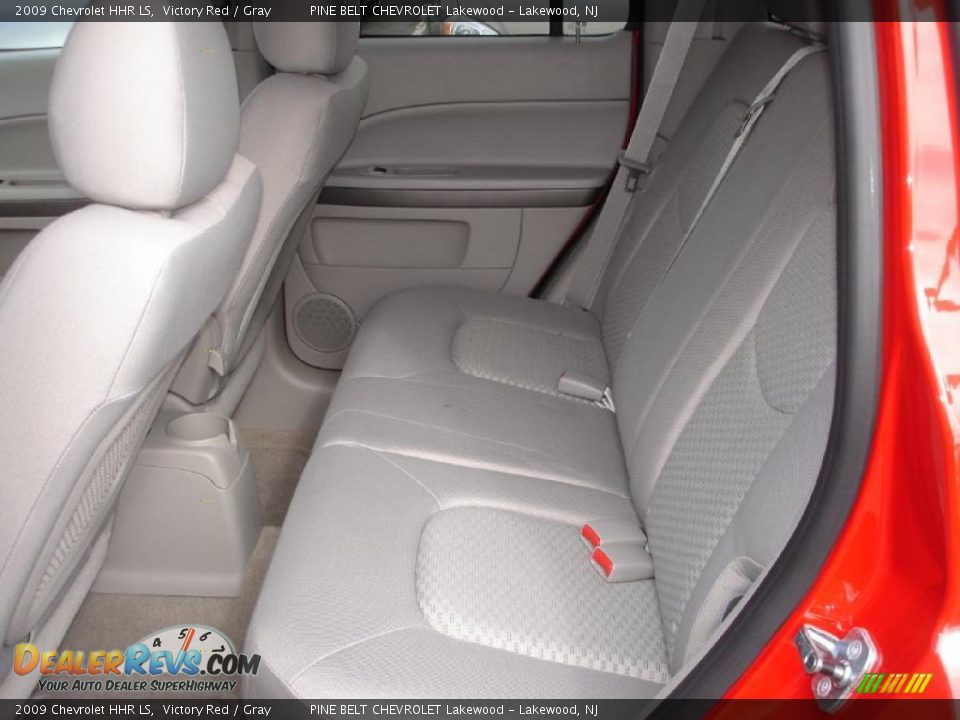 2009 Chevrolet HHR LS Victory Red / Gray Photo #16