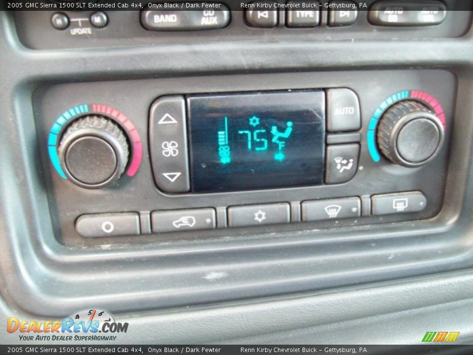 2005 GMC Sierra 1500 SLT Extended Cab 4x4 Onyx Black / Dark Pewter Photo #23
