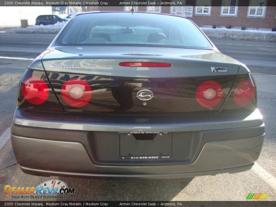 2005 Chevrolet Impala Medium Gray Metallic / Medium Gray Photo #8