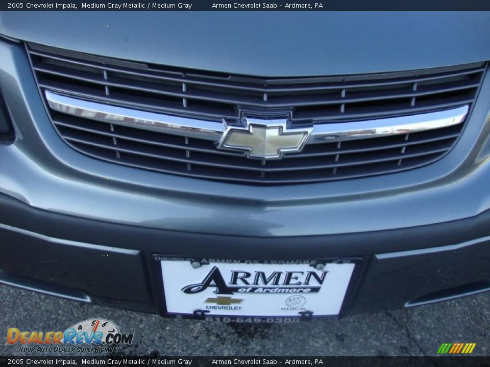 2005 Chevrolet Impala Medium Gray Metallic / Medium Gray Photo #29