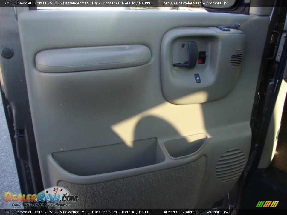 2001 Chevrolet Express 2500 LS Passenger Van Dark Bronzemist Metallic / Neutral Photo #13