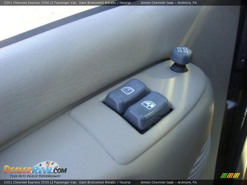 2001 Chevrolet Express 2500 LS Passenger Van Dark Bronzemist Metallic / Neutral Photo #14