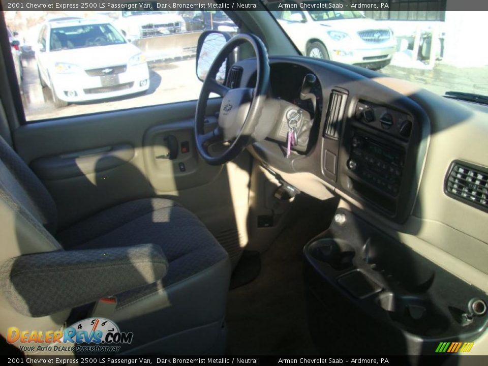2001 Chevrolet Express 2500 LS Passenger Van Dark Bronzemist Metallic / Neutral Photo #16