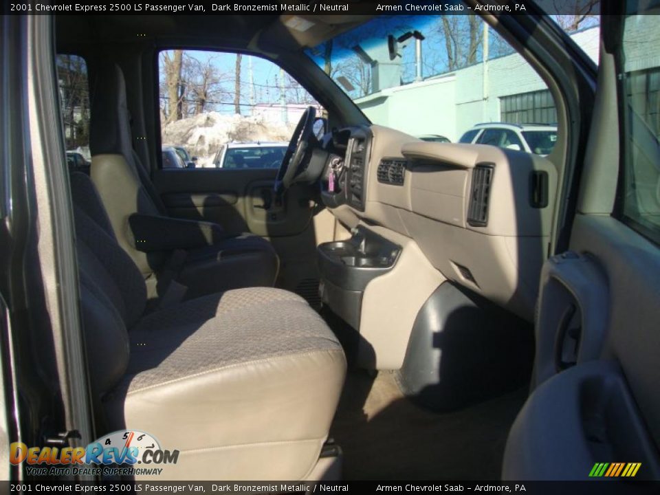 2001 Chevrolet Express 2500 LS Passenger Van Dark Bronzemist Metallic / Neutral Photo #17
