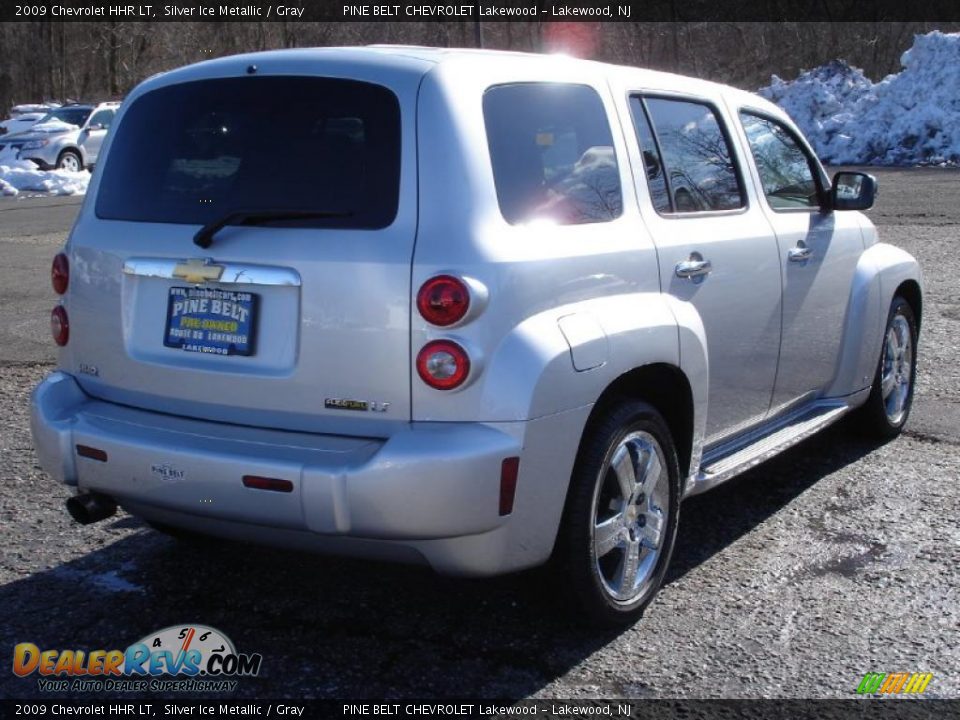 2009 Chevrolet HHR LT Silver Ice Metallic / Gray Photo #4