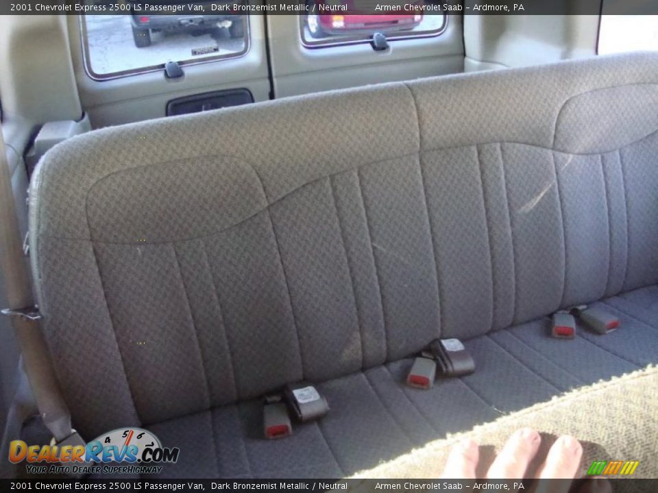 2001 Chevrolet Express 2500 LS Passenger Van Dark Bronzemist Metallic / Neutral Photo #21