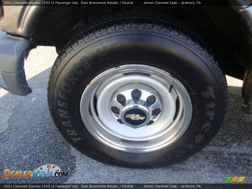 2001 Chevrolet Express 2500 LS Passenger Van Dark Bronzemist Metallic / Neutral Photo #32