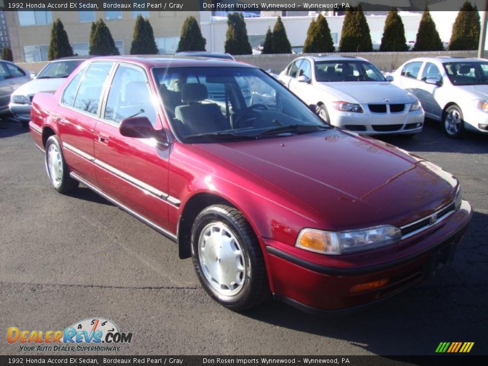 1992 Honda Accord EX Sedan Bordeaux Red Pearl / Gray Photo #4