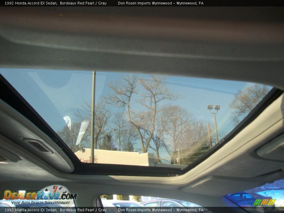 1992 Honda Accord EX Sedan Bordeaux Red Pearl / Gray Photo #20