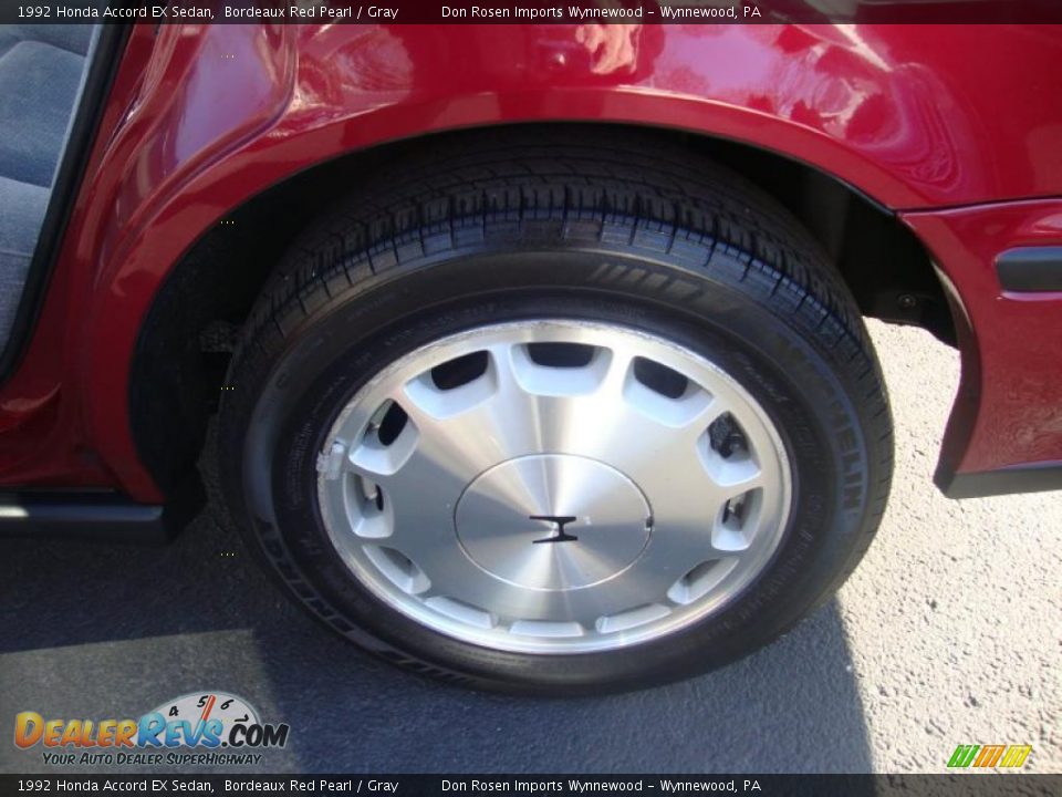 1992 Honda Accord EX Sedan Bordeaux Red Pearl / Gray Photo #28