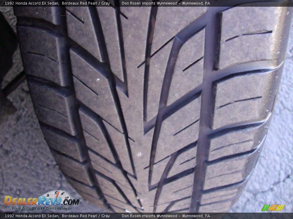 1992 Honda Accord EX Sedan Bordeaux Red Pearl / Gray Photo #31