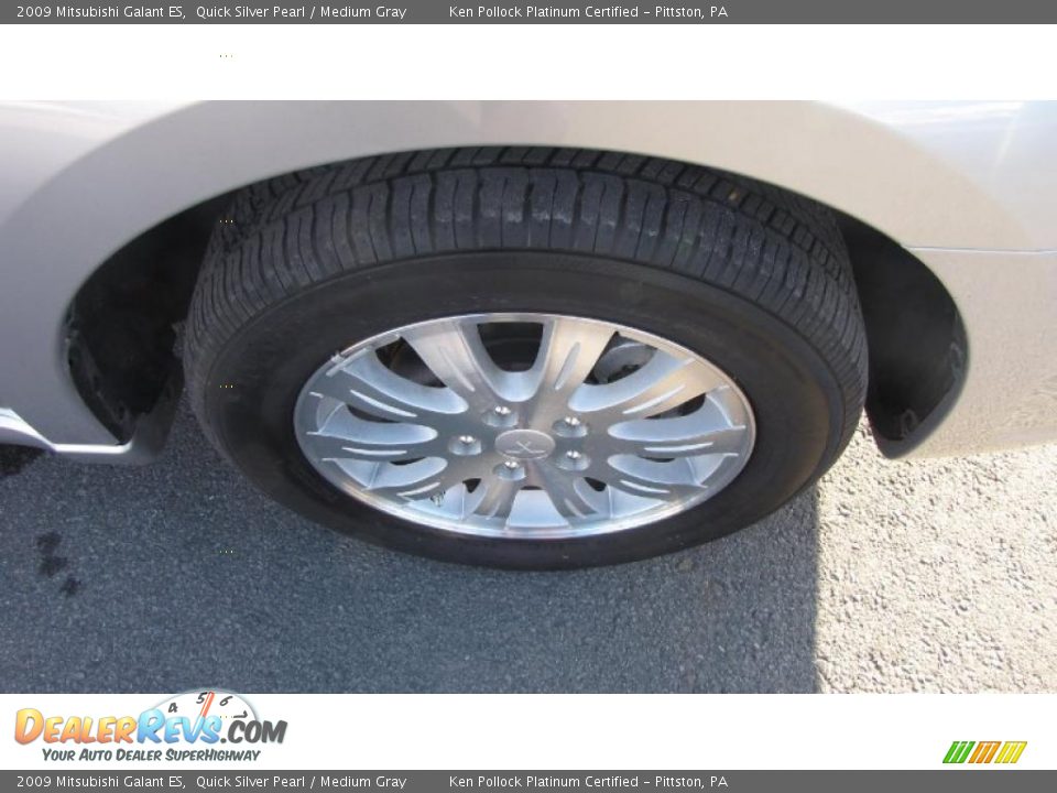 2009 Mitsubishi Galant ES Quick Silver Pearl / Medium Gray Photo #19